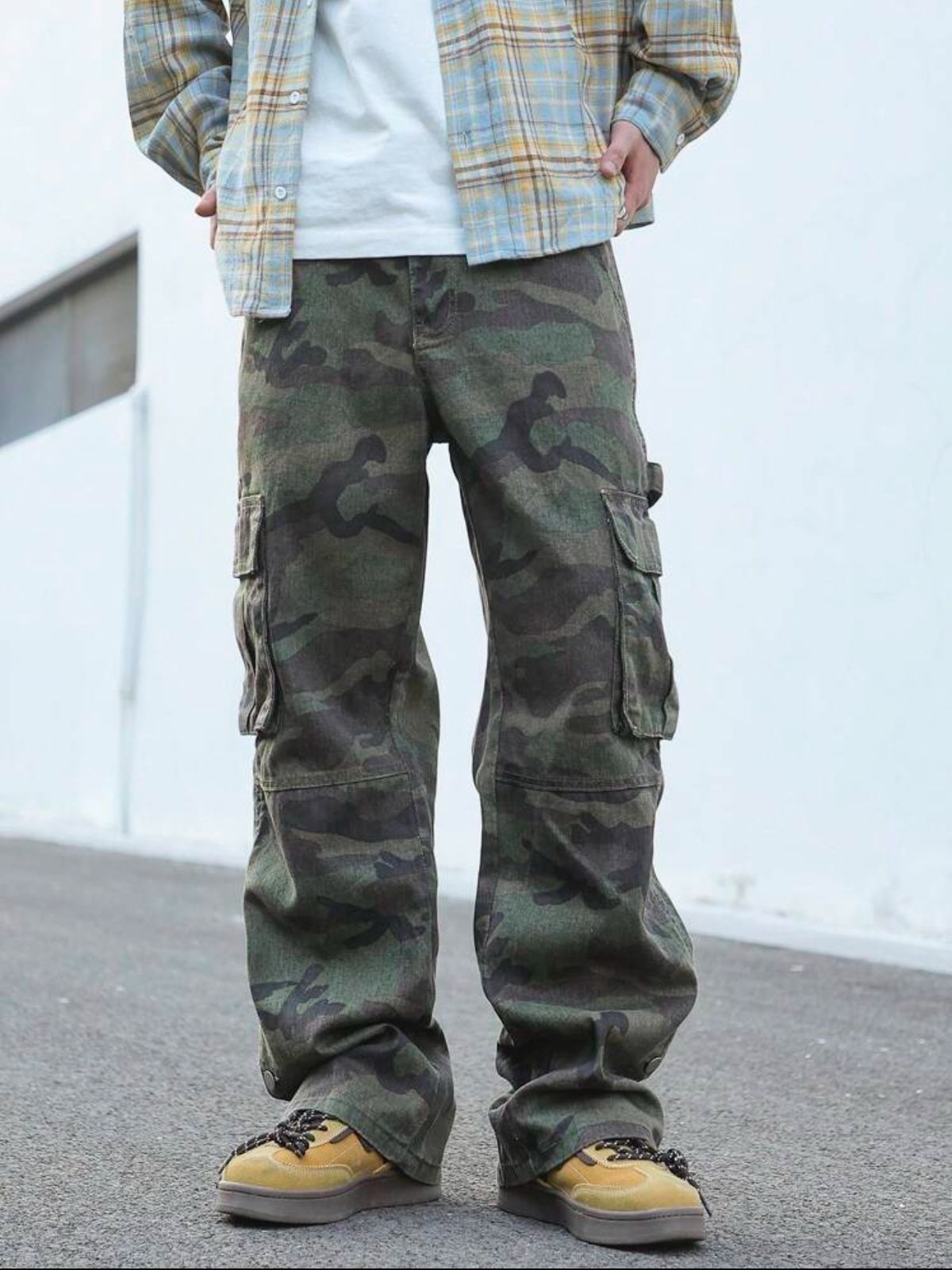Cargo Pants - Camo